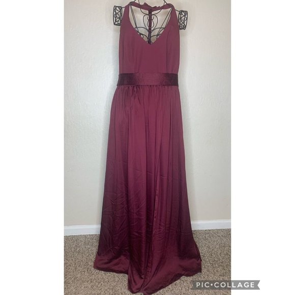White Vera Wang Wine Red Halter Neck Formal Gown Prom Back Slit - Picture 1 of 15